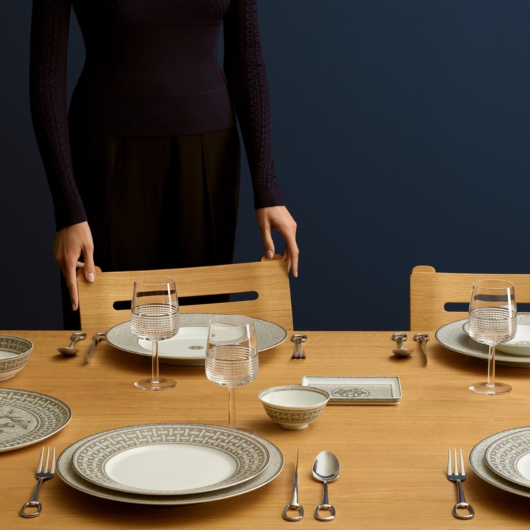 Mosaique au 24 platinum tart platter Hermes
