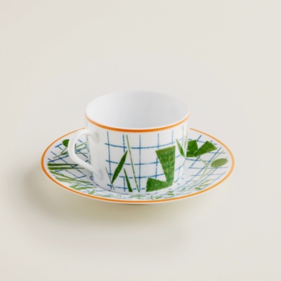 A Walk in the Garden tea cup and saucer Hermes