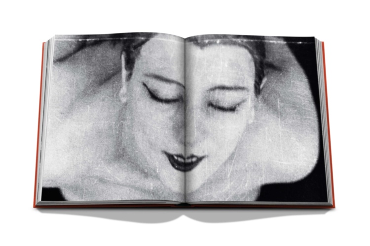 Paris in the 1920s with Kiki de Montparnasse ASSOULINE
