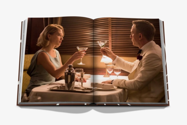James Bond Style ASSOULINE