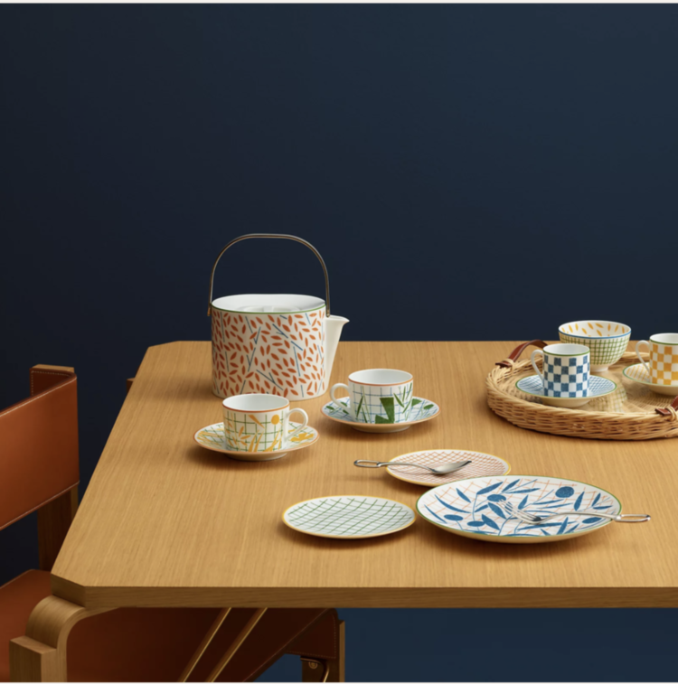 A Walk in the Garden tea cup and saucer Hermes
