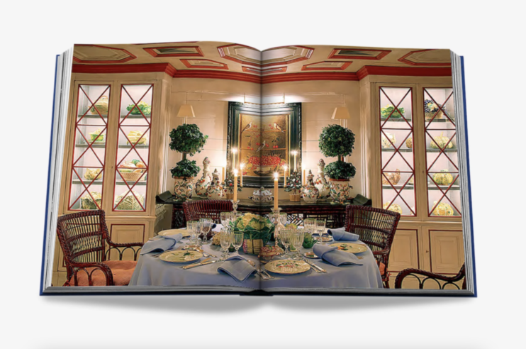 The Legends Collection Valentino: At the Emperor's Table Assouline