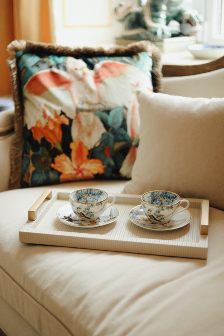 Jupiter Tray(Cream)  Pinetti