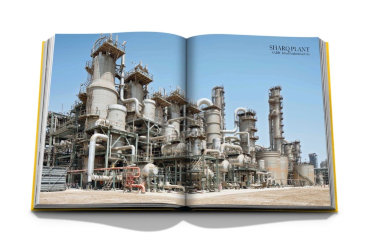 Saudi Arabia: Petroleum Art ASSOULINE