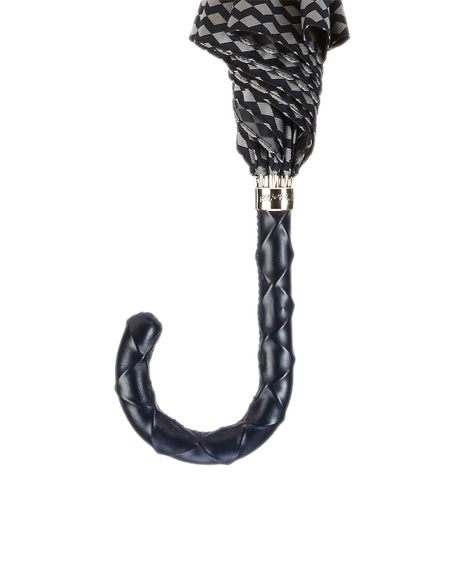 UMBRELLA WITH TWISTED LEATHER HANDLE Pasotti