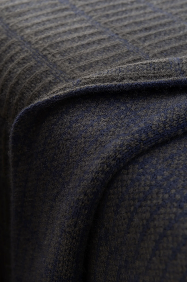 Crossing Throw in forest & ocean OYUNA