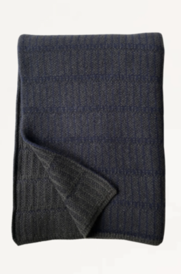Crossing Throw in forest & ocean OYUNA
