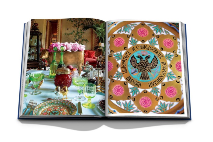 Valentino: At the Emperor's Table ASSOULINE