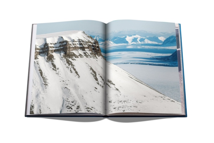 The Arctic Melt: Images of a Disappearing Landscape ASSOULINE