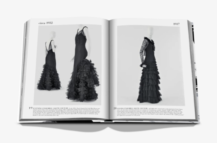 CHANEL: THE LEGEND OF AN ICON ASSOULINE
