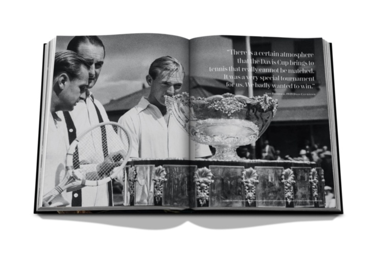 Louis Vuitton: Trophy Trunks ASSOULINE