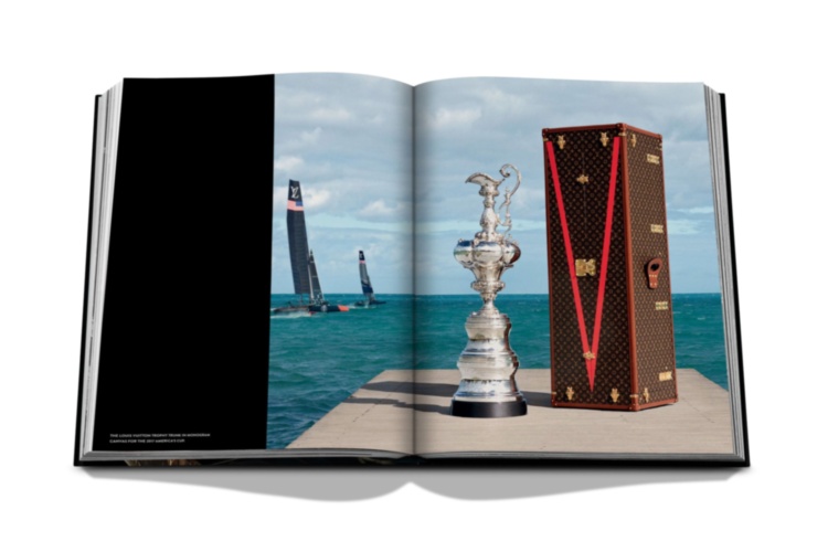 Louis Vuitton: Trophy Trunks ASSOULINE