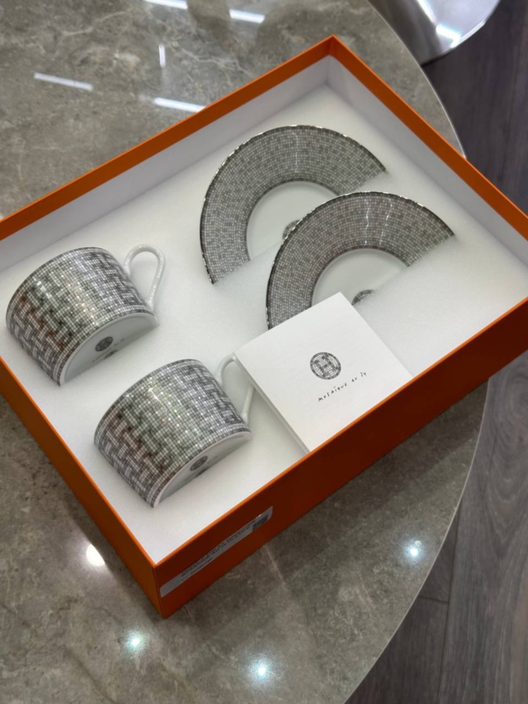 Mosaique au 24 Platinum Tea Cup and Saucer set of 2 Hermes