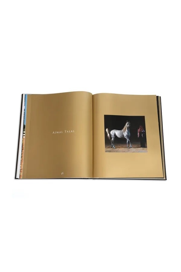 Arabian Horses - The World of Animal Arabian Stud ASSOULINE 1