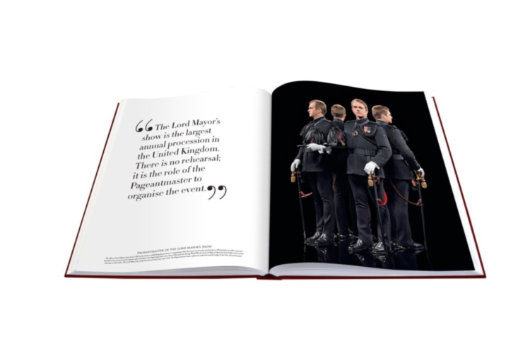 The Queen's People ASSOULINE