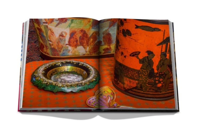 Gatekeeper: World of Folly ASSOULINE