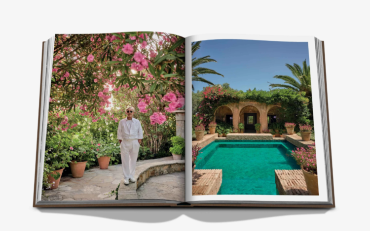 SECRET STAYS ASSOULINE