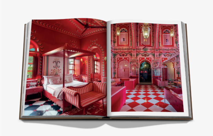 SECRET STAYS ASSOULINE