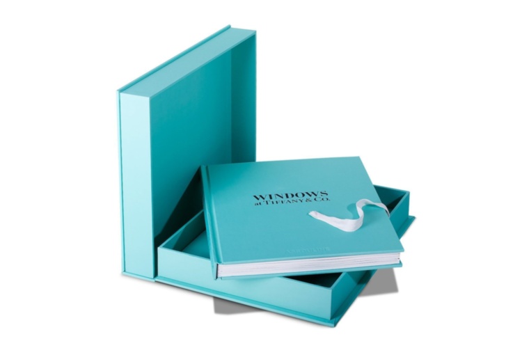 Windows at Tiffany \u0026 Co. ASSOULINE