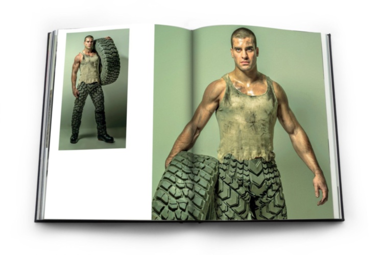 Tim Palen: Photographs from The Hunger Games ASSOULINE